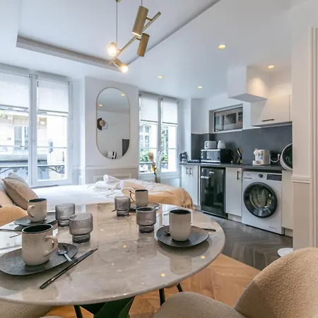 Mba - Louvres - Luxury * Parigi