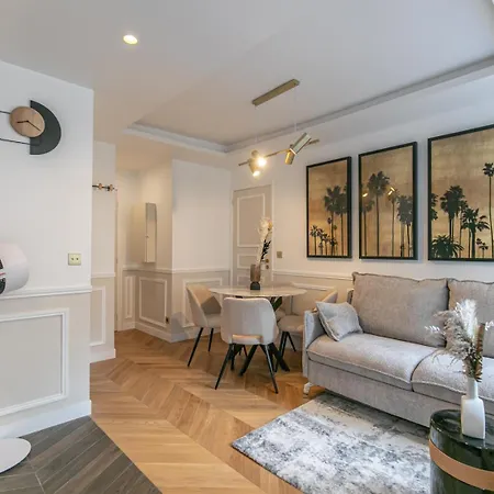Mba - Louvres - Luxury